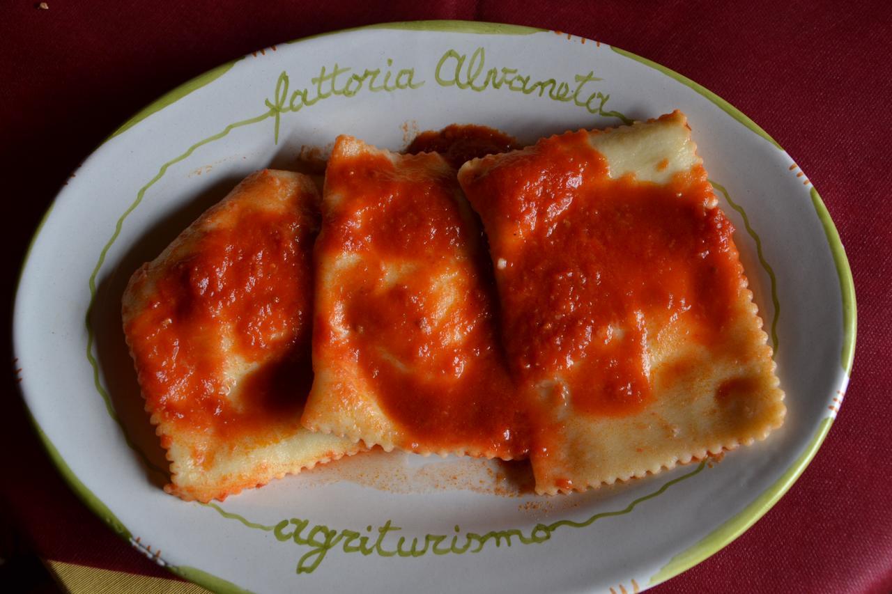 Fattoria Alvaneta Padula Exterior foto